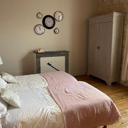 La Gare Des Reves Bed and Breakfast Gondrin Esterno foto