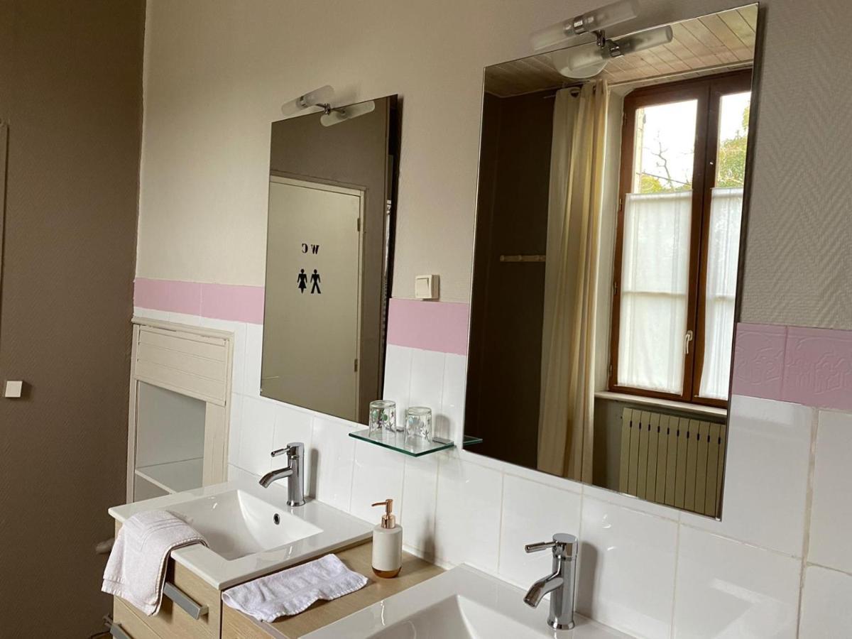 La Gare Des Reves Bed and Breakfast Gondrin Esterno foto